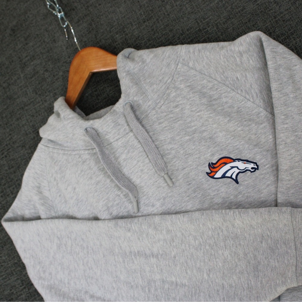 NFL Denver Broncos Men's Pullover Sweatshirt Hoodie